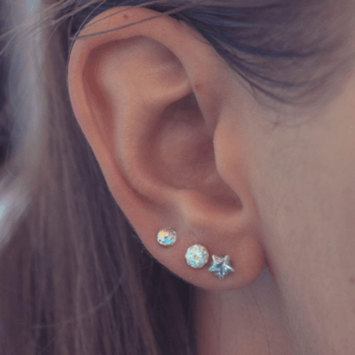 8_przekluwanie_uszu_ustron_pircing